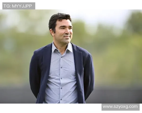 足球明星的辉煌瞬间与传奇时刻回顾展现他们的巅峰表现与不朽记忆